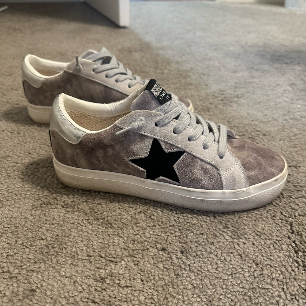 Vintage Havana Suede Sneakers with Black Star